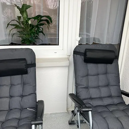 Apartment Am Biebricher Schlosspark Wiesbaden