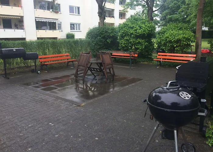 Am Biebricher Schlosspark Daire Wiesbaden